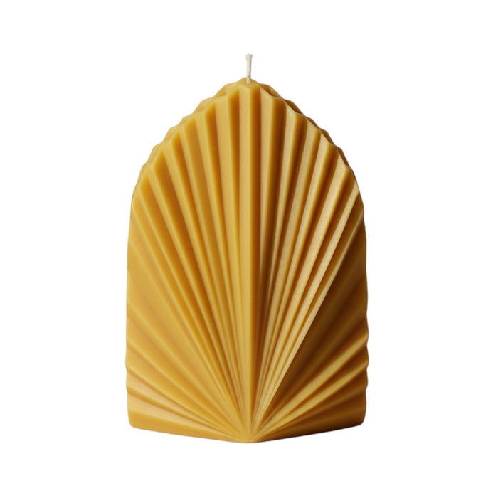 6" Gold Spring Rain Scented Dimensional Palm Leaf Candle