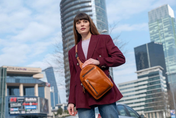 Blake Full‑Grain Leather Crossbody Bag, Tan - BlackBrook Case