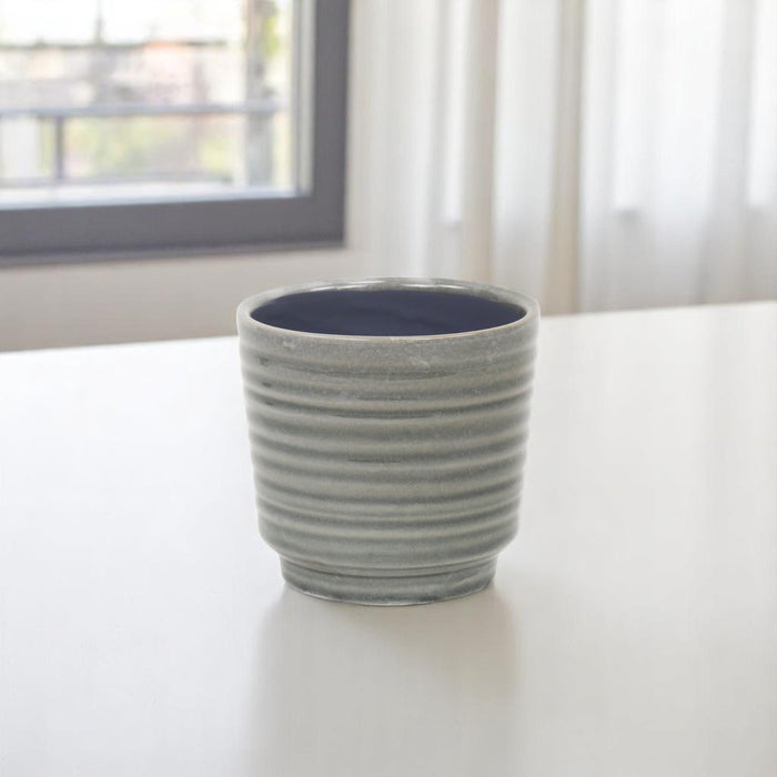 Gray Ceramic 23 Ounce Striped Round Distressed Pot Planter