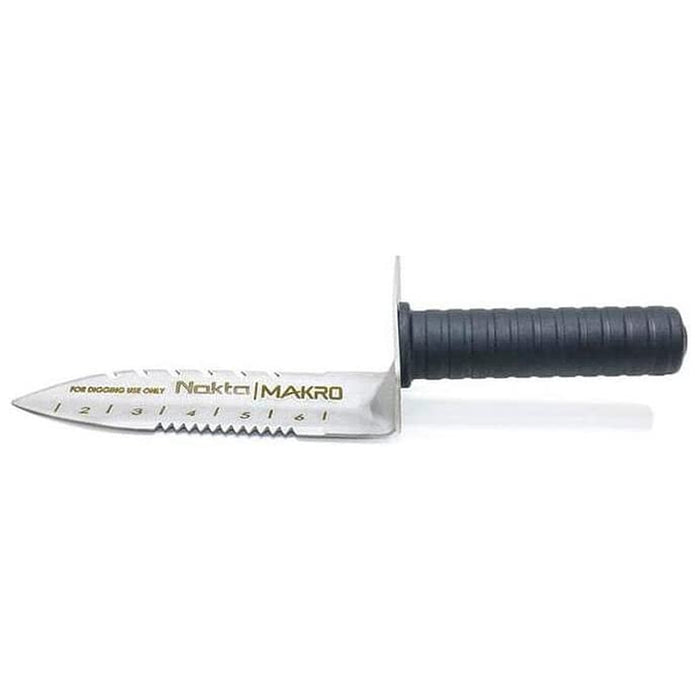Nokta Waterproof Pinpointer with Finds Pouch and Premium Edge Digger