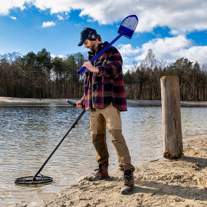 Open Box - Motley Professional Long Handle Sand Scoop